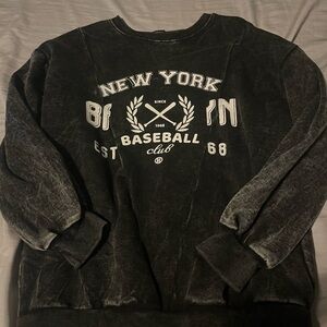 Forever 21 New York Crew Neck